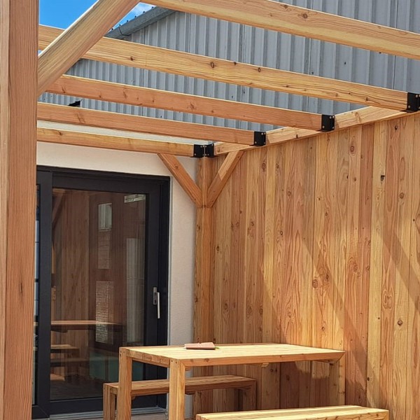 Douglas Fir Pergola Beam/Rafters Planed and Sanded   Post Size: 50 x100x2840 mm